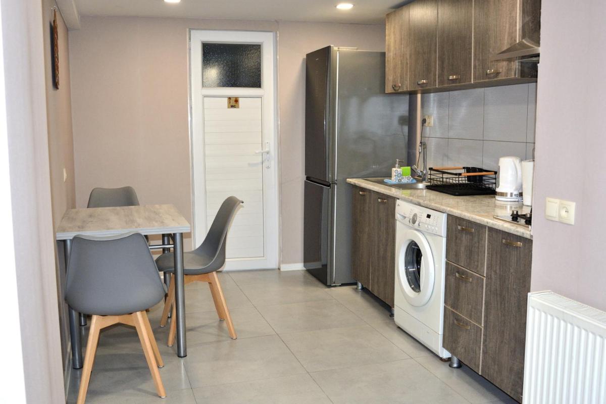 nikas apartment - Housity