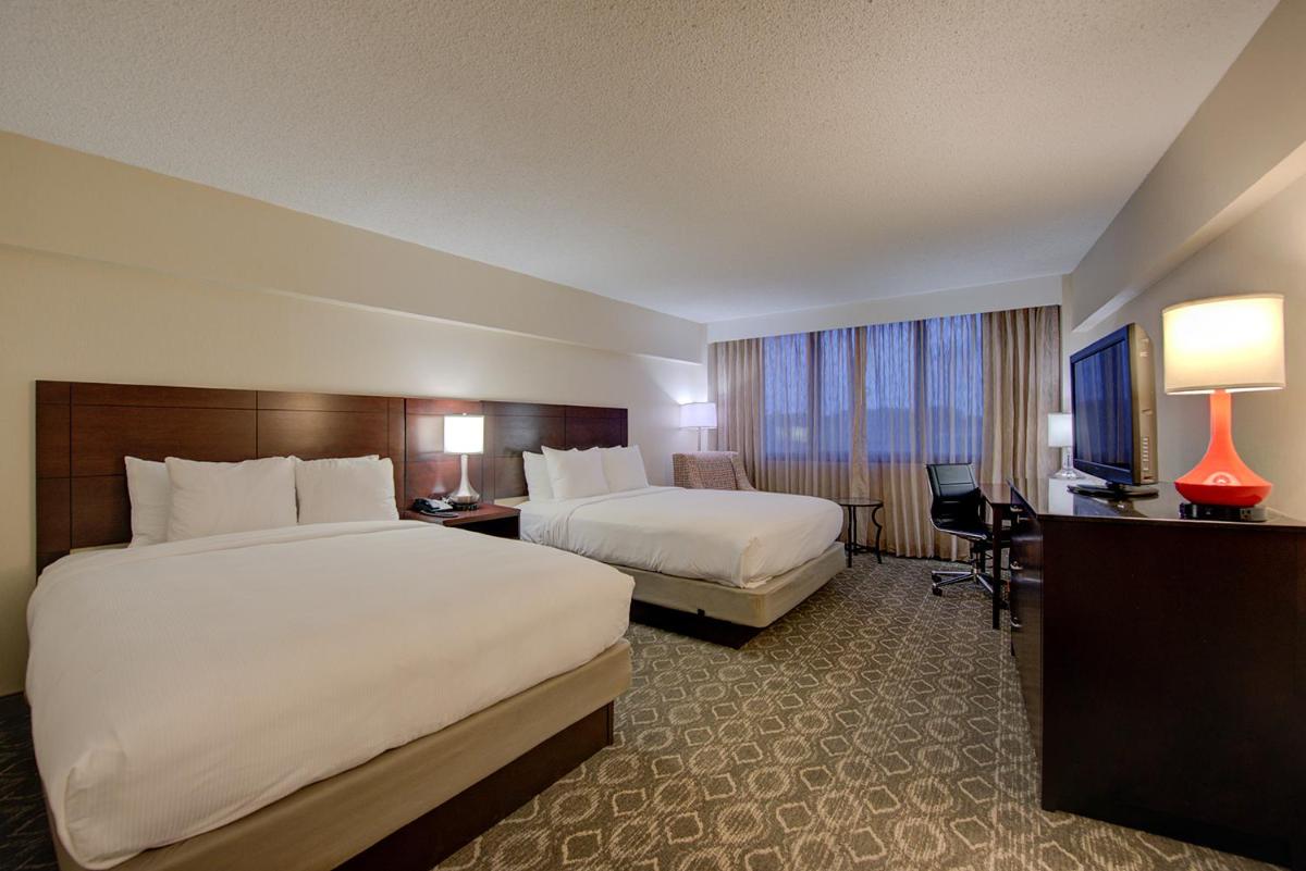 The Brookhaven Atlanta Hotel - Housity
