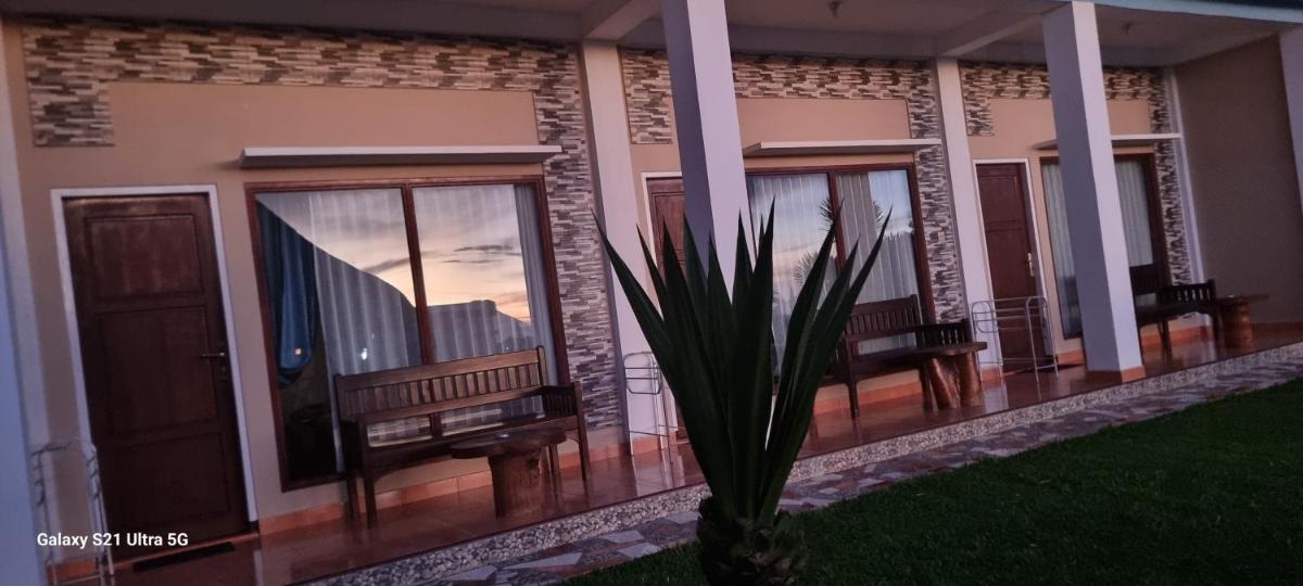 Bajawa-Roo Hotel - Housity
