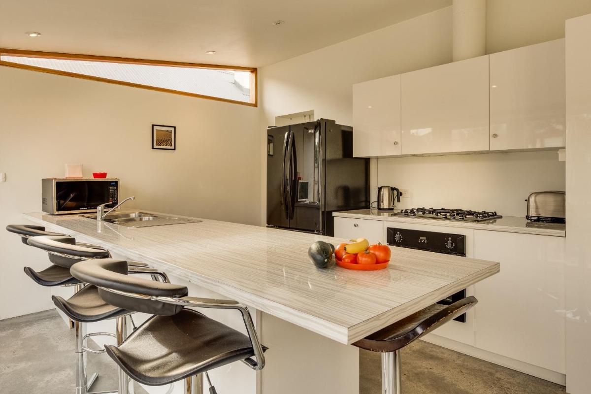 Brampton Cottage - Housity