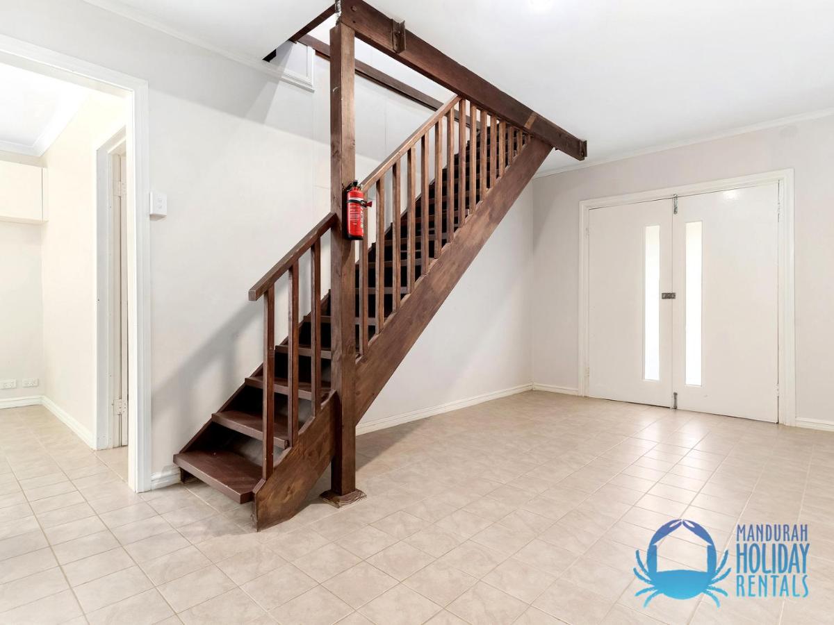 Madora Bay on the Beach - Housity