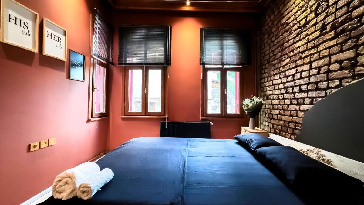 Dream House - Housity