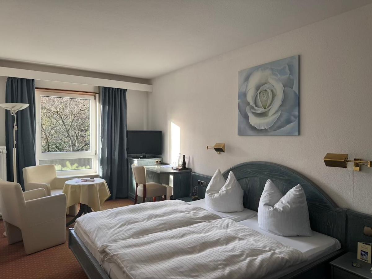Hotel Das Waldhaus in Maikammer - Housity