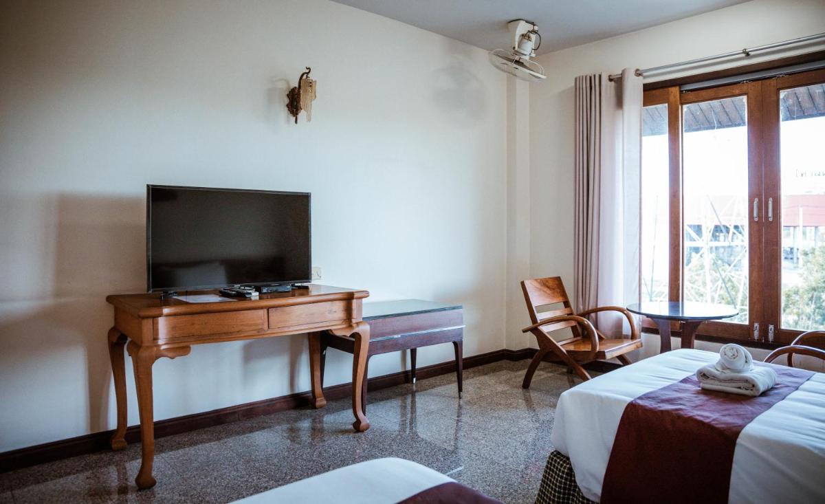 Tak Andaman Resort & Hotel - Housity