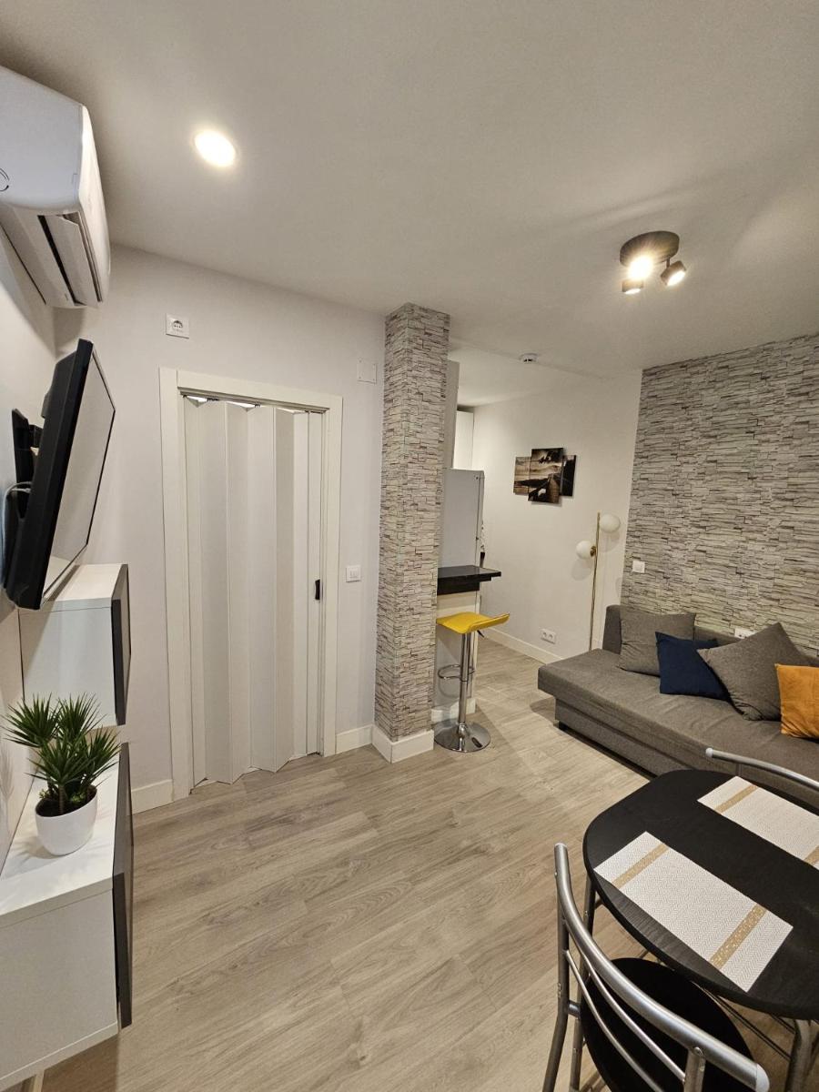 Acogedor apartamento en el centro de Madrid - Housity