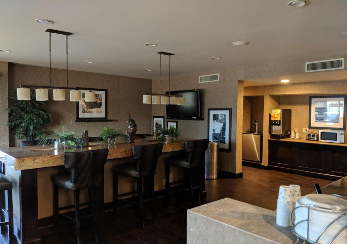 Days Inn by Wyndham Longview South - Housity