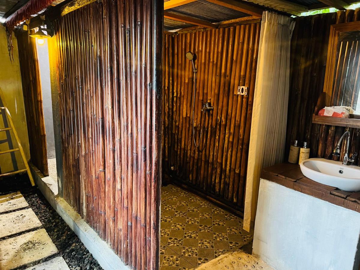 Bukit Catu Bungalows - Housity