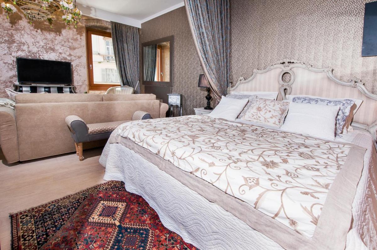 Apartment Piazza - Hizvo