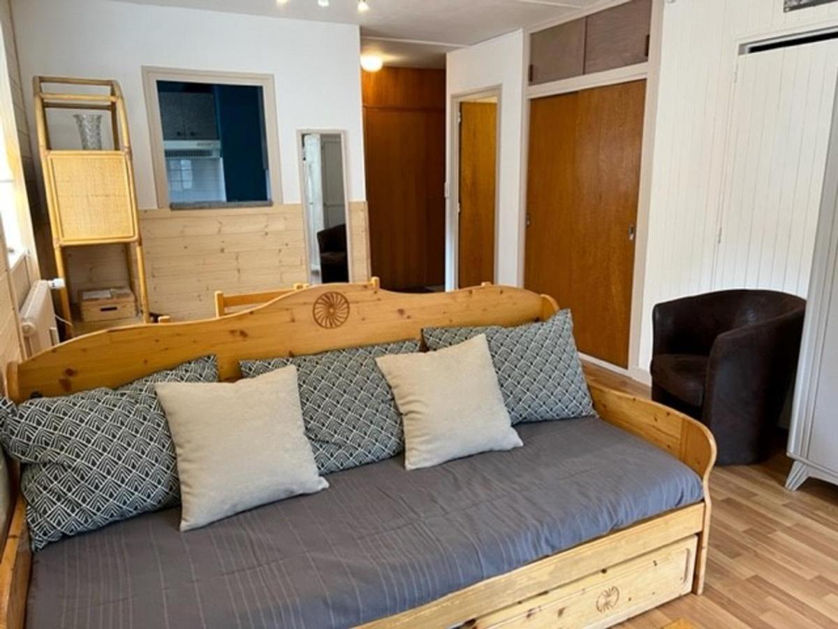 Charmant T2 au Centre de Brides-les-Bains avec Balcon, Parking et WIFI - FR-1-512-194 - Housity