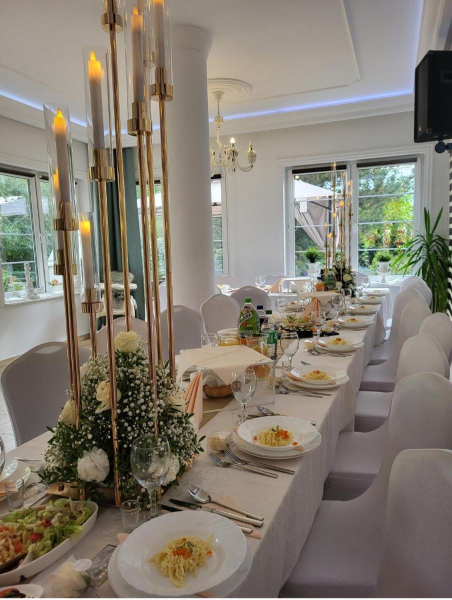 Hotel Villa Hubertus Kutno - Housity