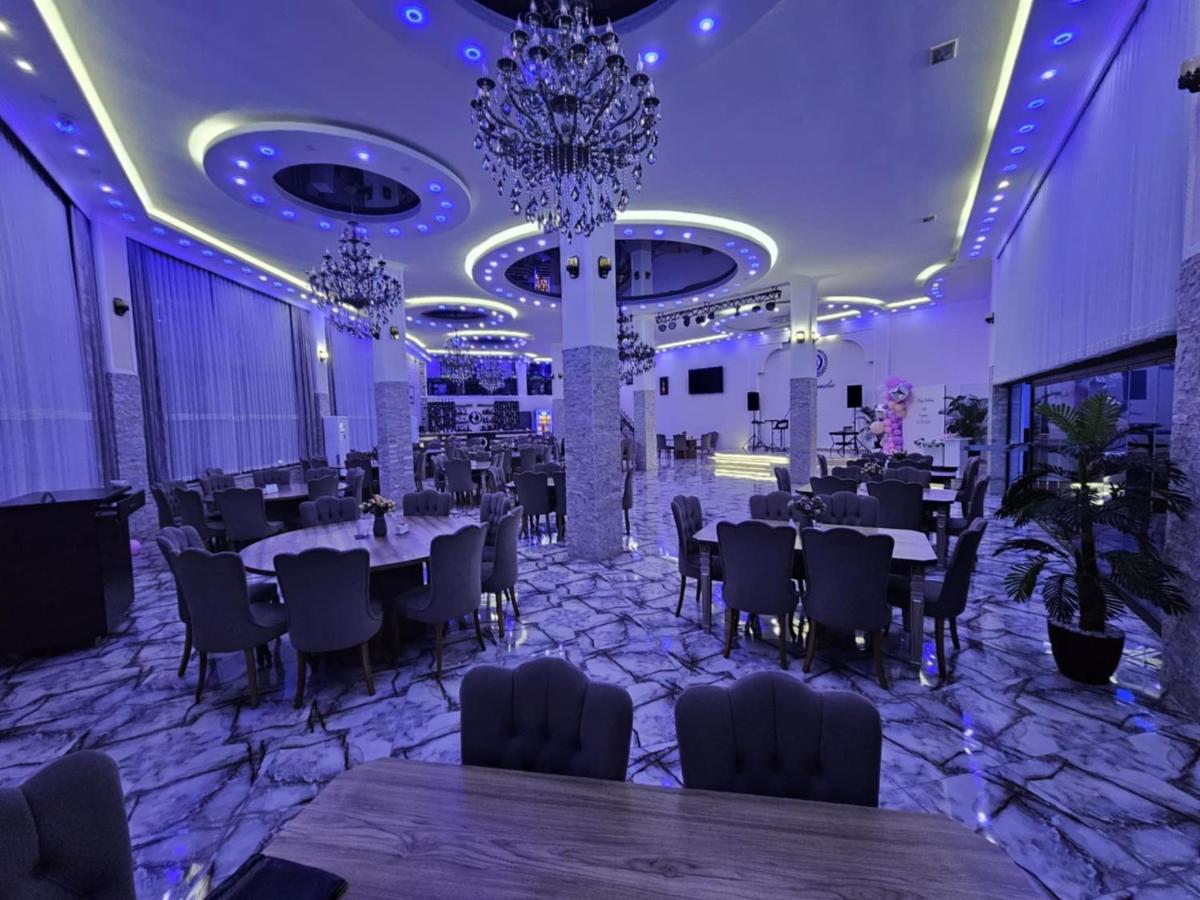 Zura palace - Housity