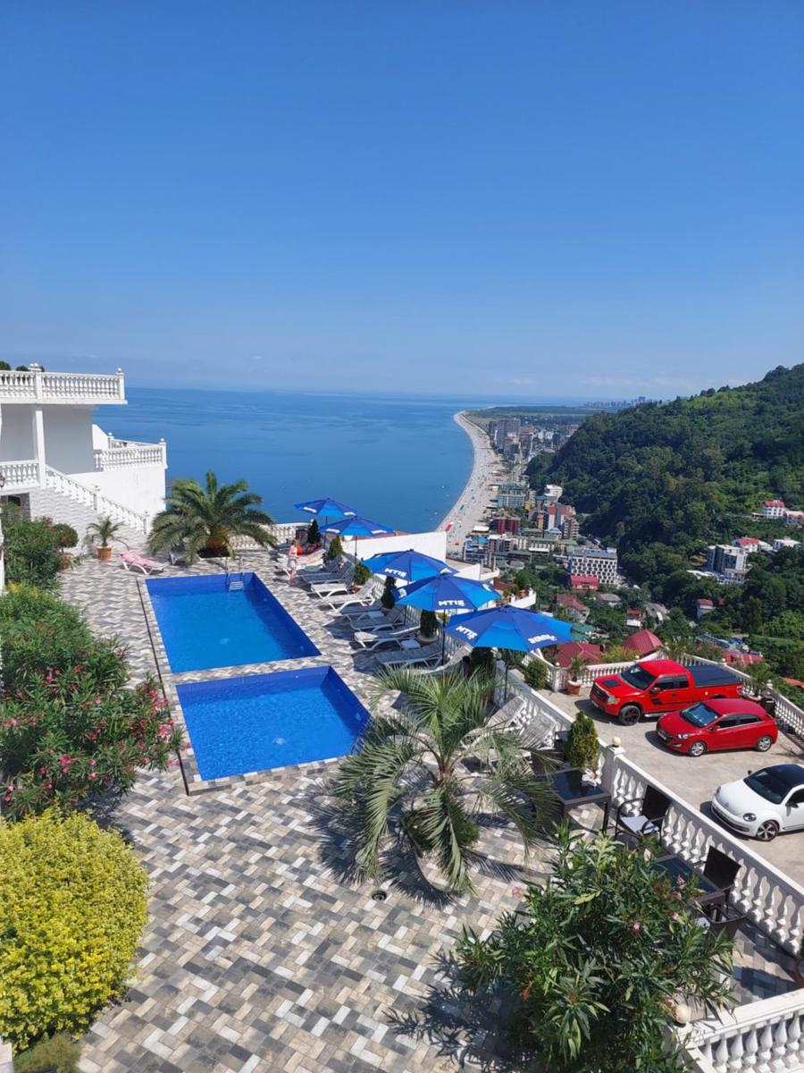 Zura palace - Housity