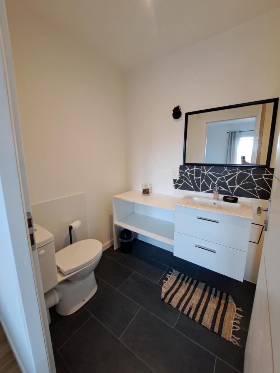 Chambre côté terrasse - Housity