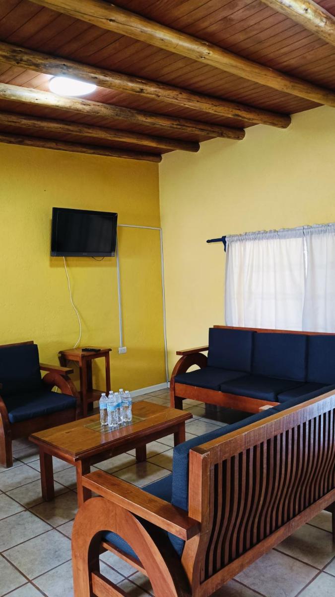 Hotel Palmas Teotihuacán - Housity