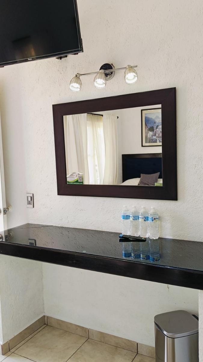 Hotel Palmas Teotihuacán - Housity