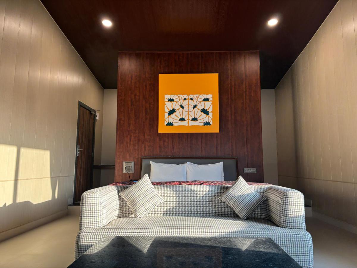The Green Gate Resort Mulshi - Housity