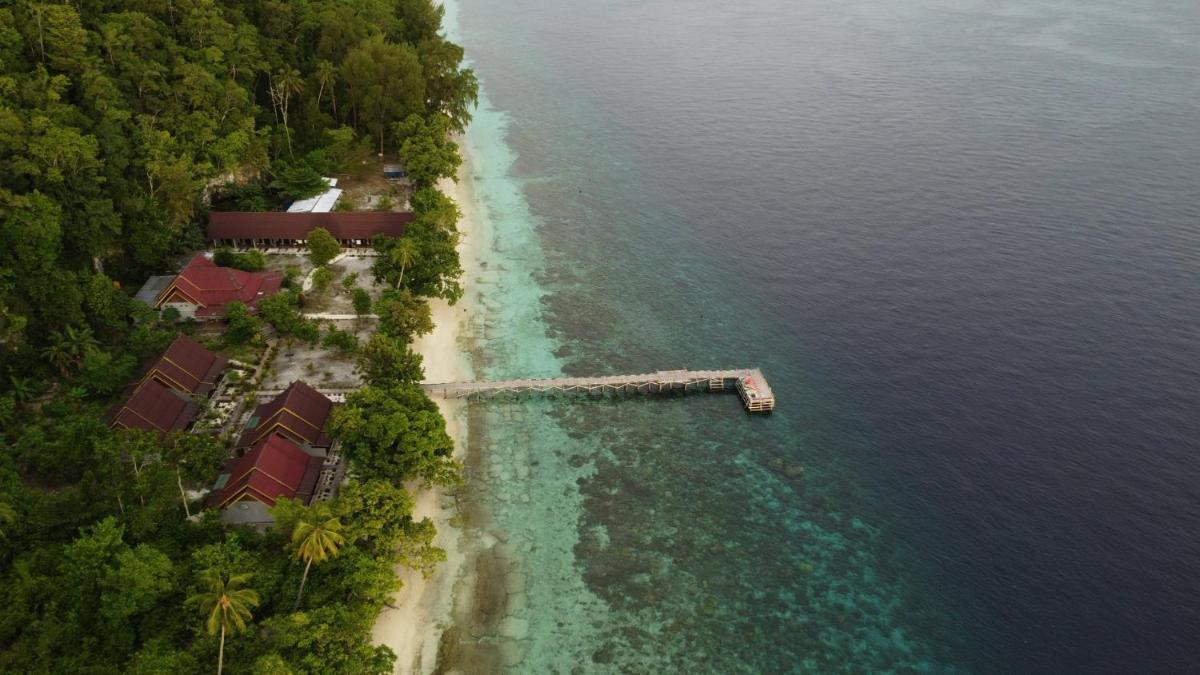 Amoryg Resort and Dive Raja Ampat - Housity