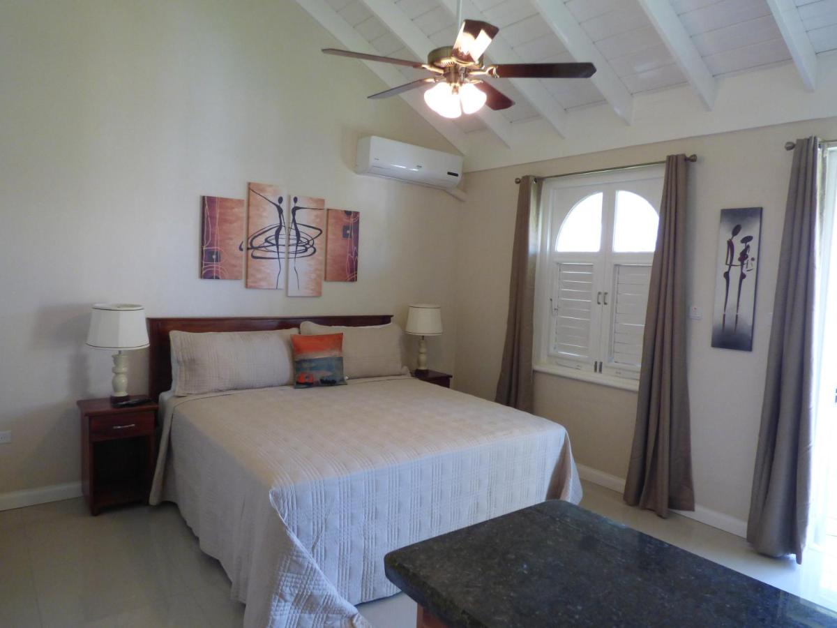 Beach Studio 30 - Housity