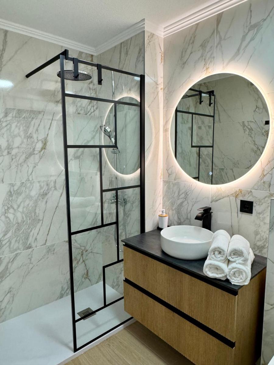 Aparthotel Costa Blanca - Housity