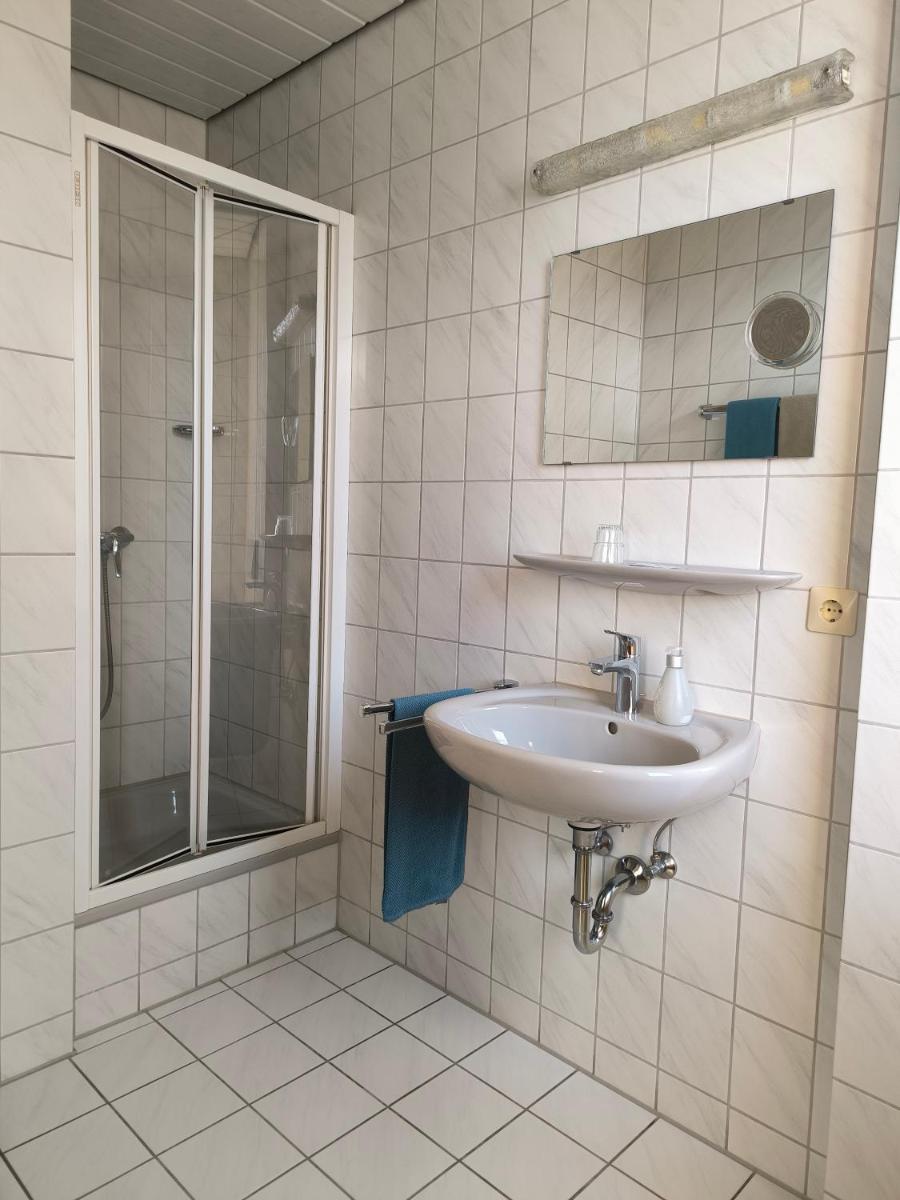 Hotel am Neckar - Housity