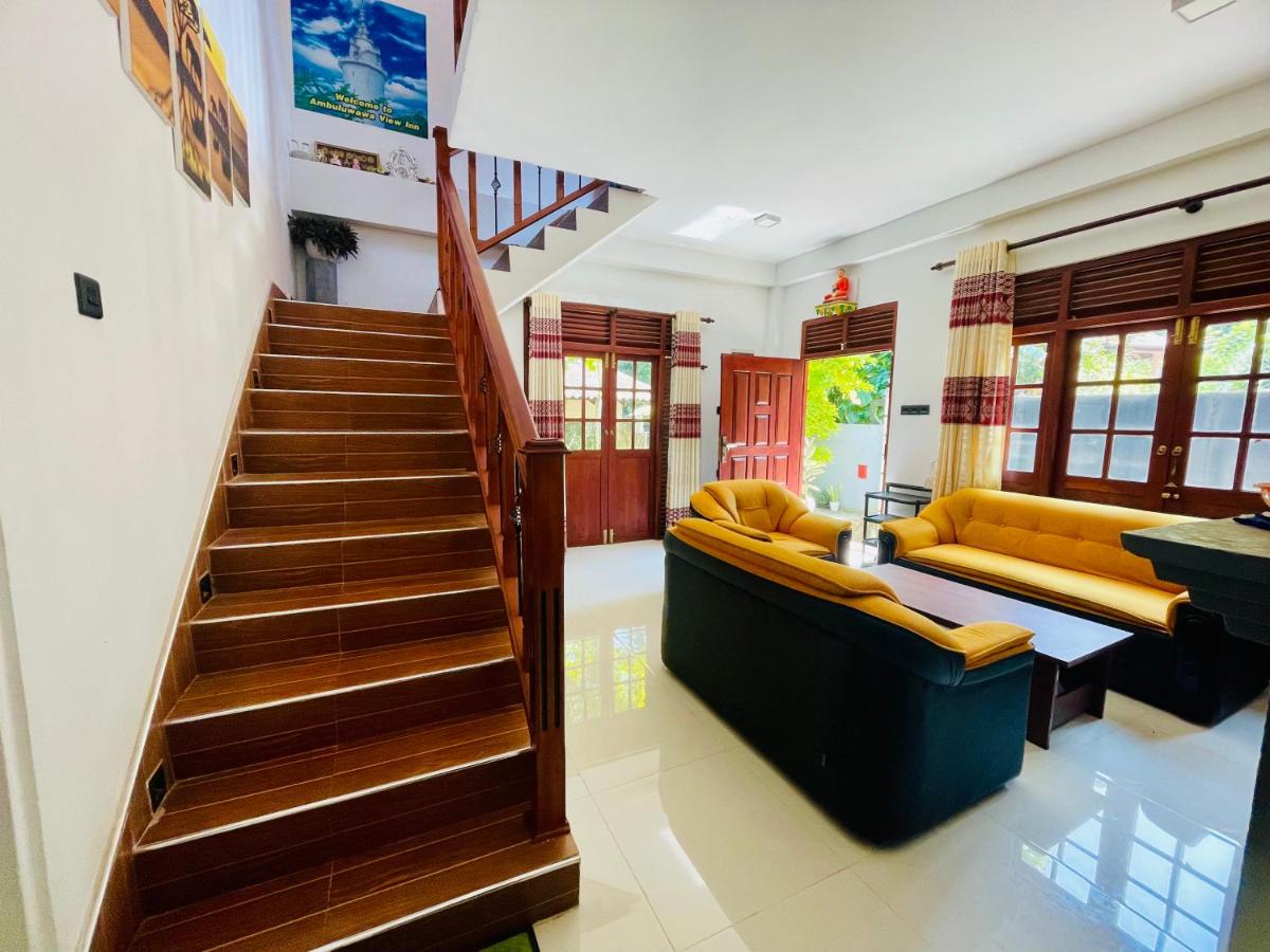 Ambuluwawa View Inn - Housity