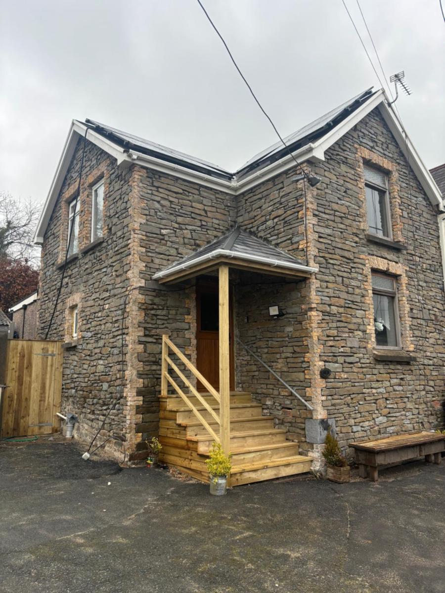 Clydach Cottages - Housity