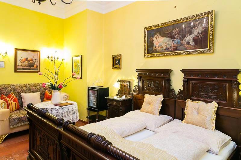 Boutique Hotel Ur-Wachau - Housity