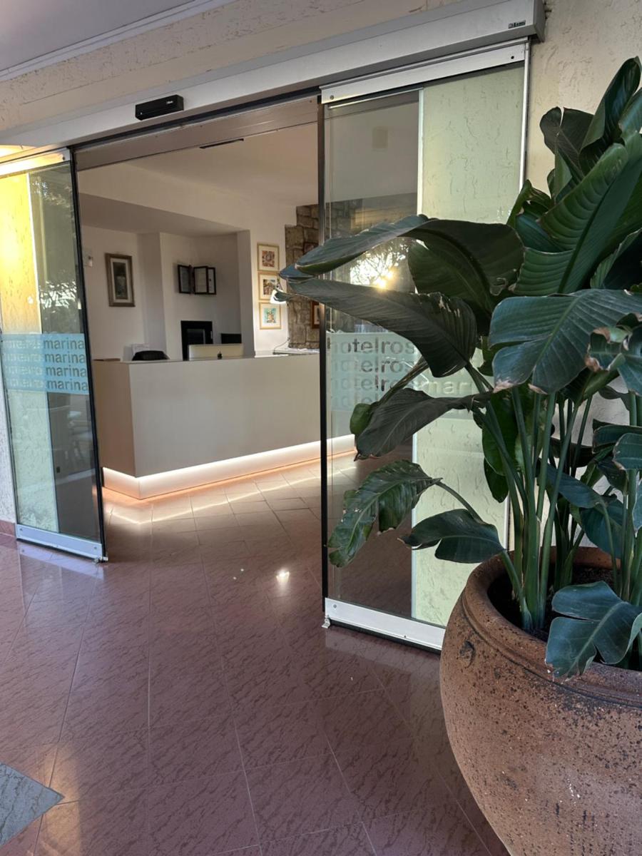 Hotel Rosmarina - Housity