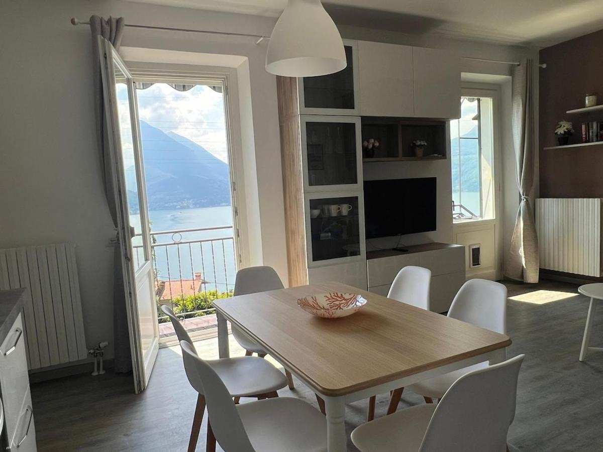 SUNSET HOUSe AIR CON Large Balcony, Unbeatable view and Peace - Housity