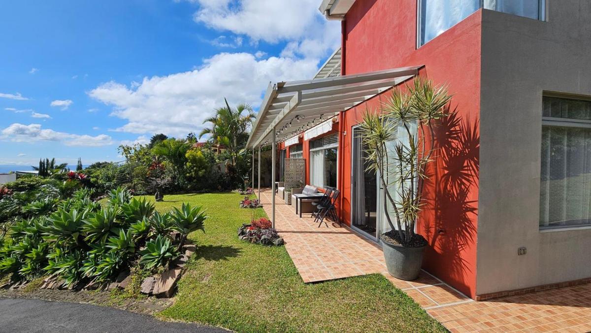 Supercostarica - Housity