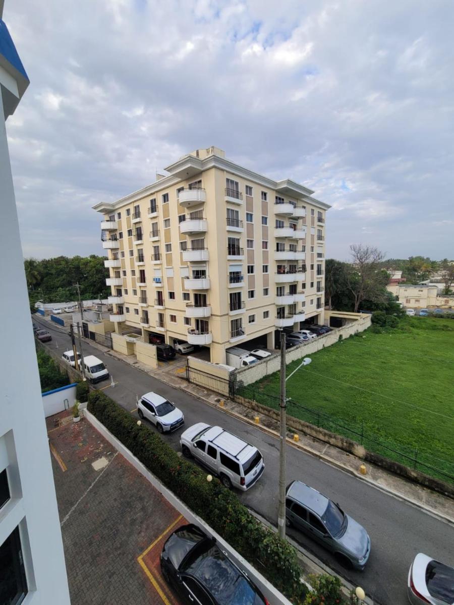 Beautiful ocean view apartment and free parking - Housity