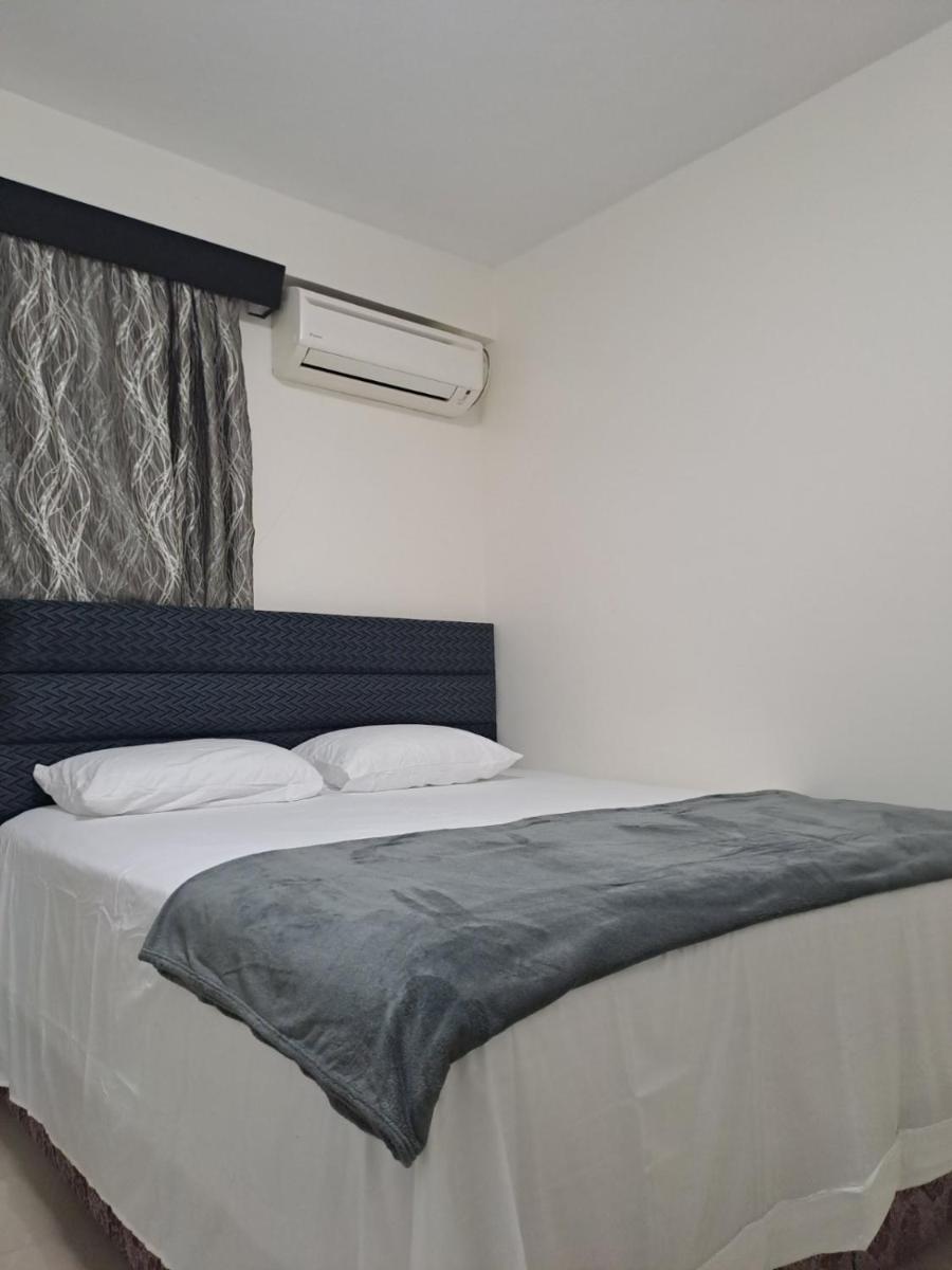 Meadroad homestay tours & transfers Deluxe 2 Bedroom - Housity