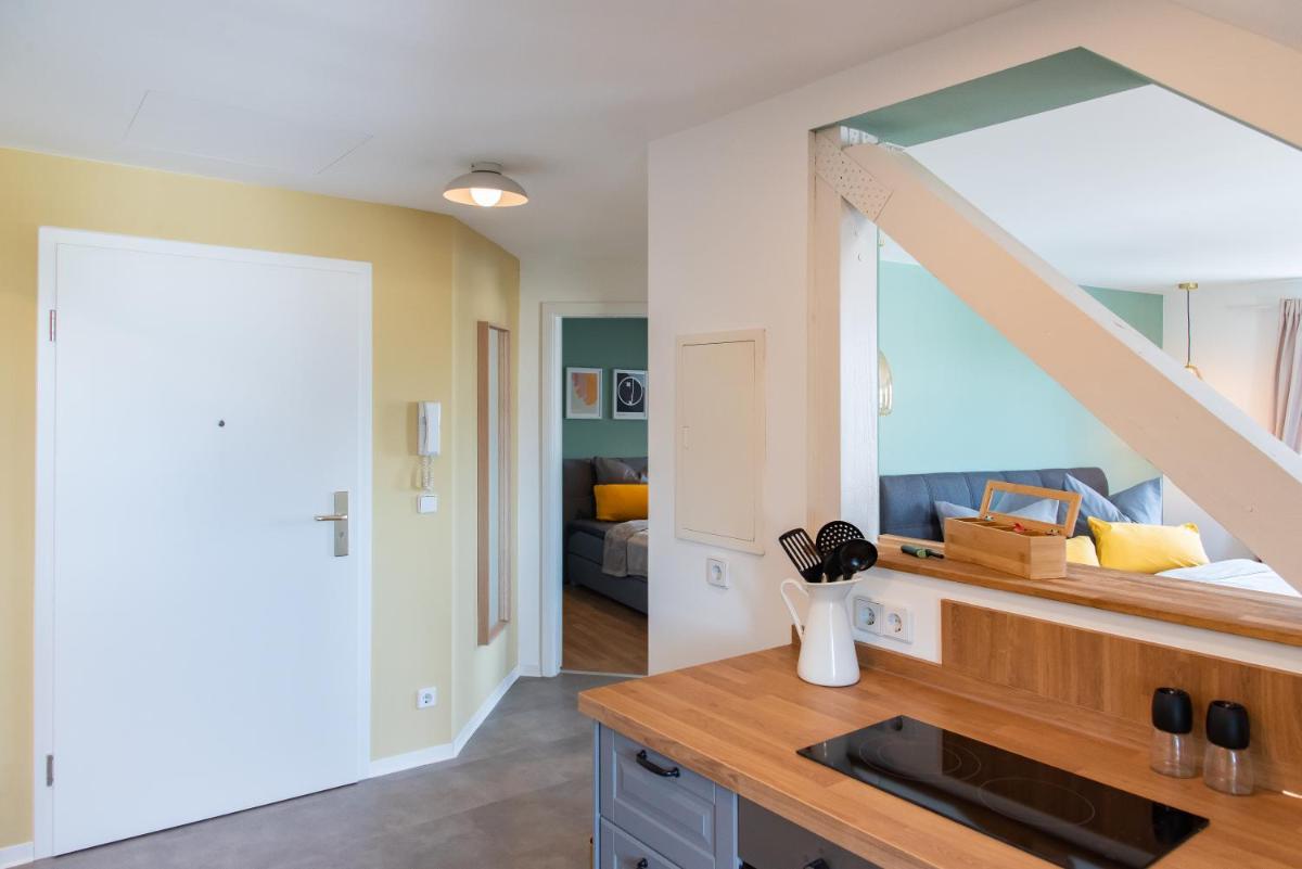 Bauhaus Apartment - Netflix & Wifi - Housity
