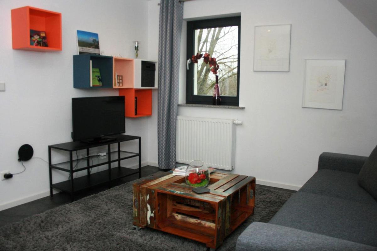Ferienwohnung Die Paradiesische - Housity
