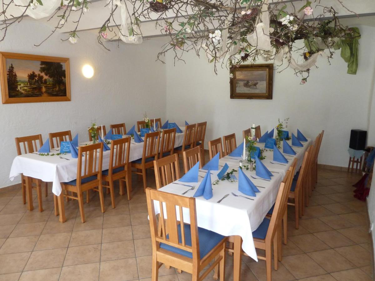 Landgasthof Düllhof - Housity