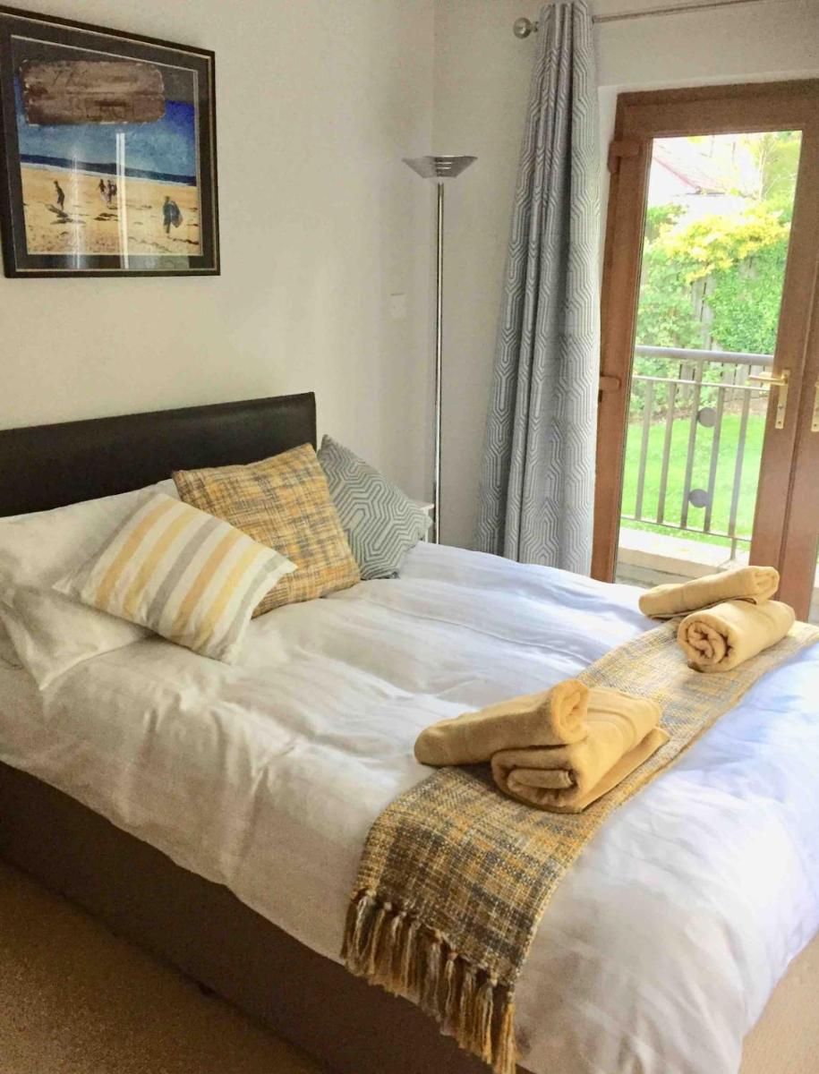 Parkwood House - Housity
