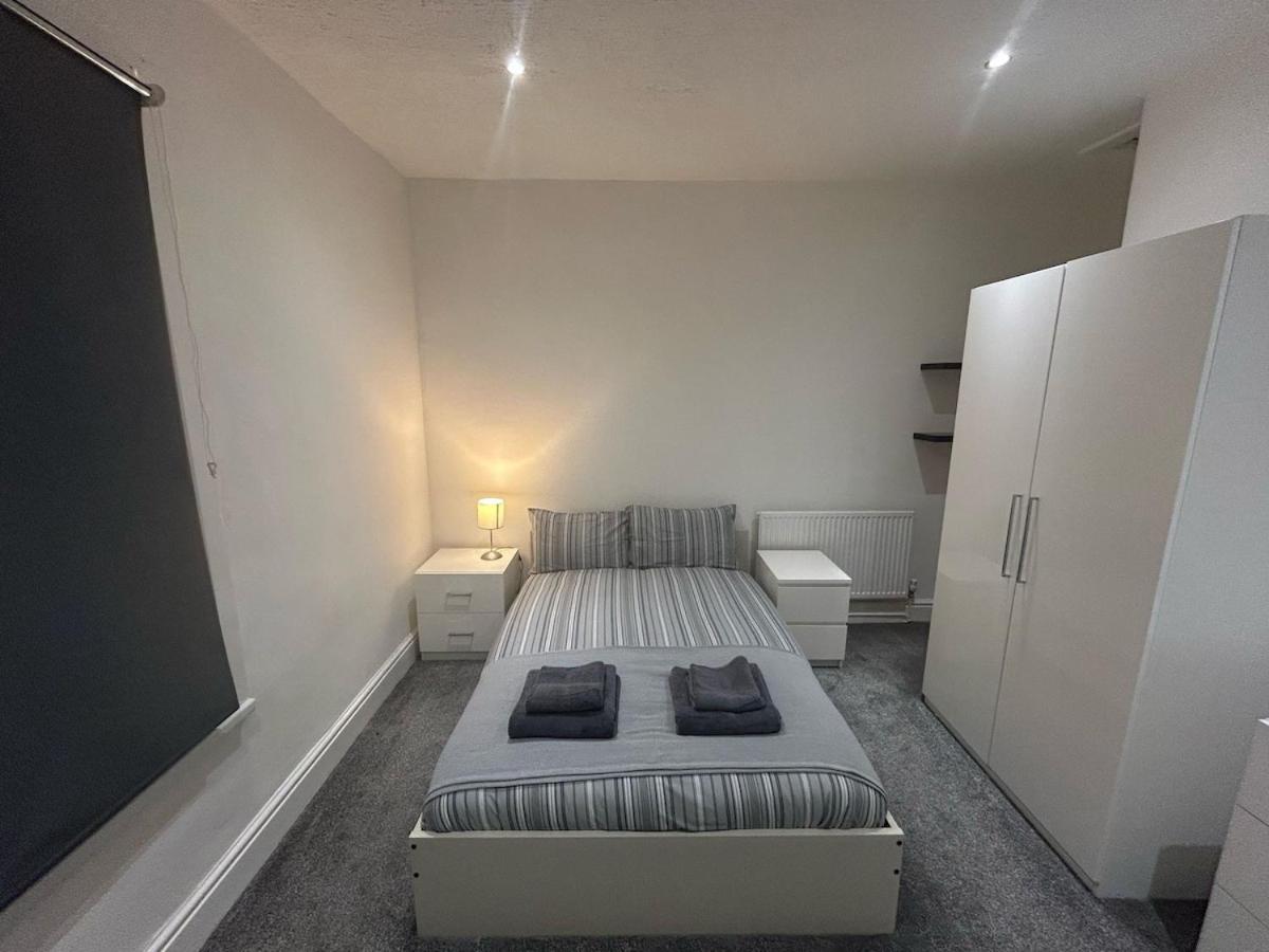 Cosy Home in Newton-Le-Willows - Housity