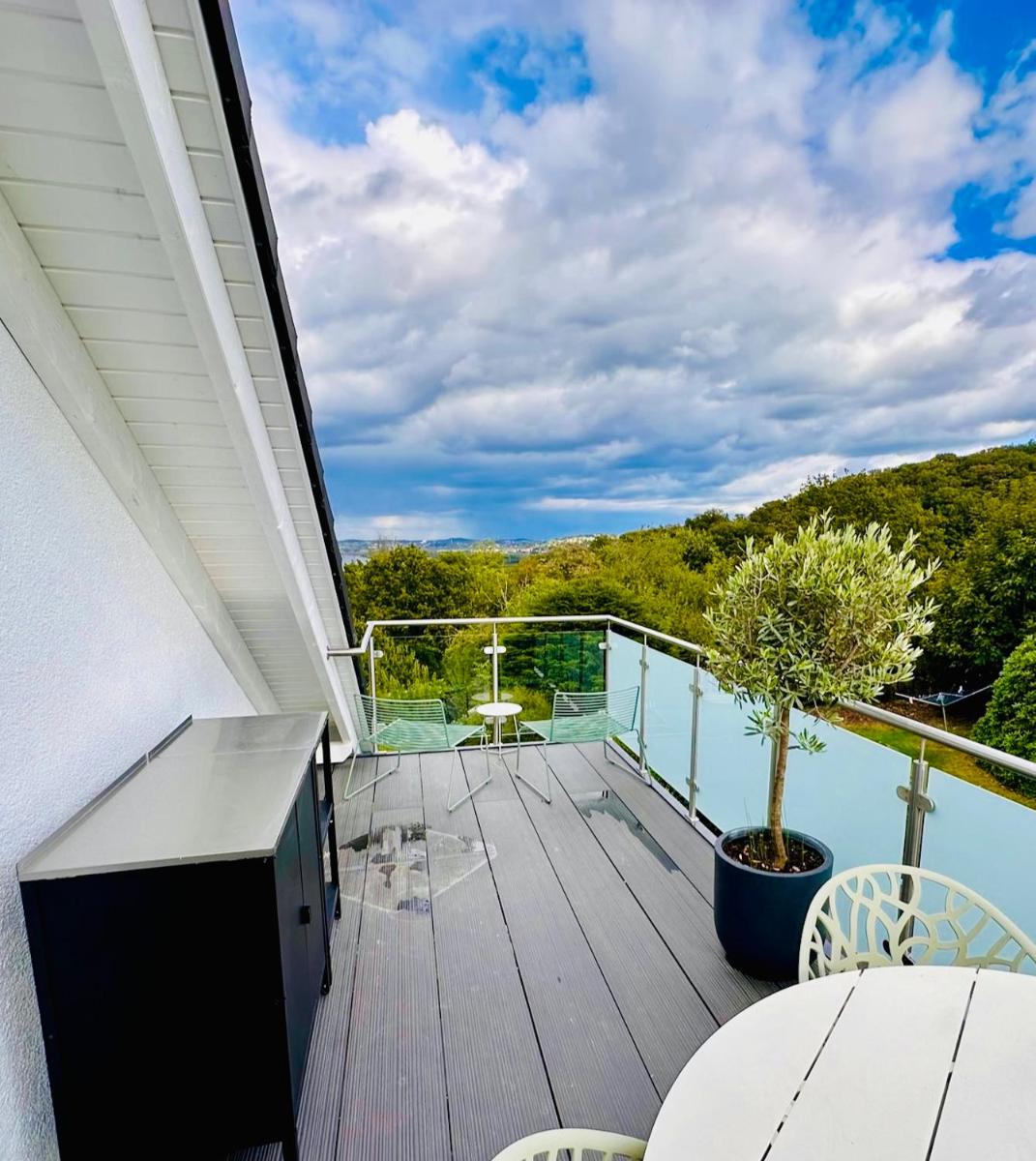 Blankensteiner Seeblick - Housity