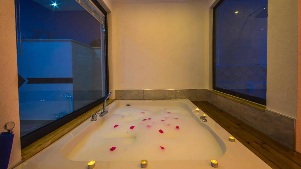 Uzumlu Village 1 Bedroom Villa - 7229 - Housity