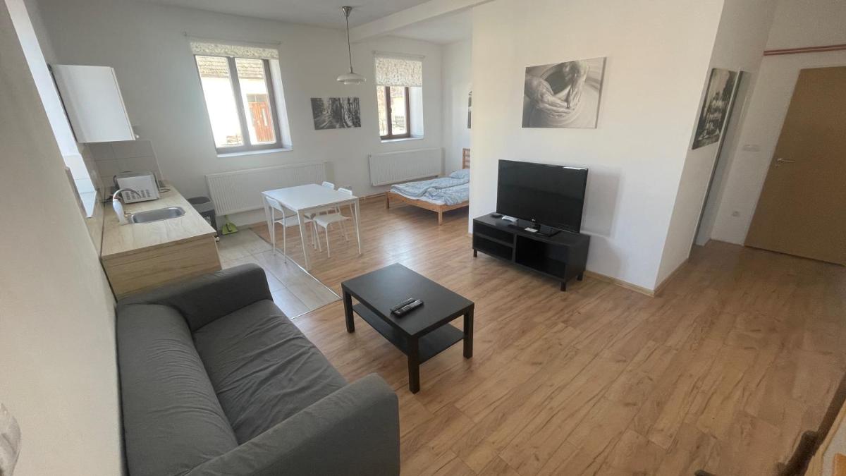 Apartmány Na hrnčírně - Housity