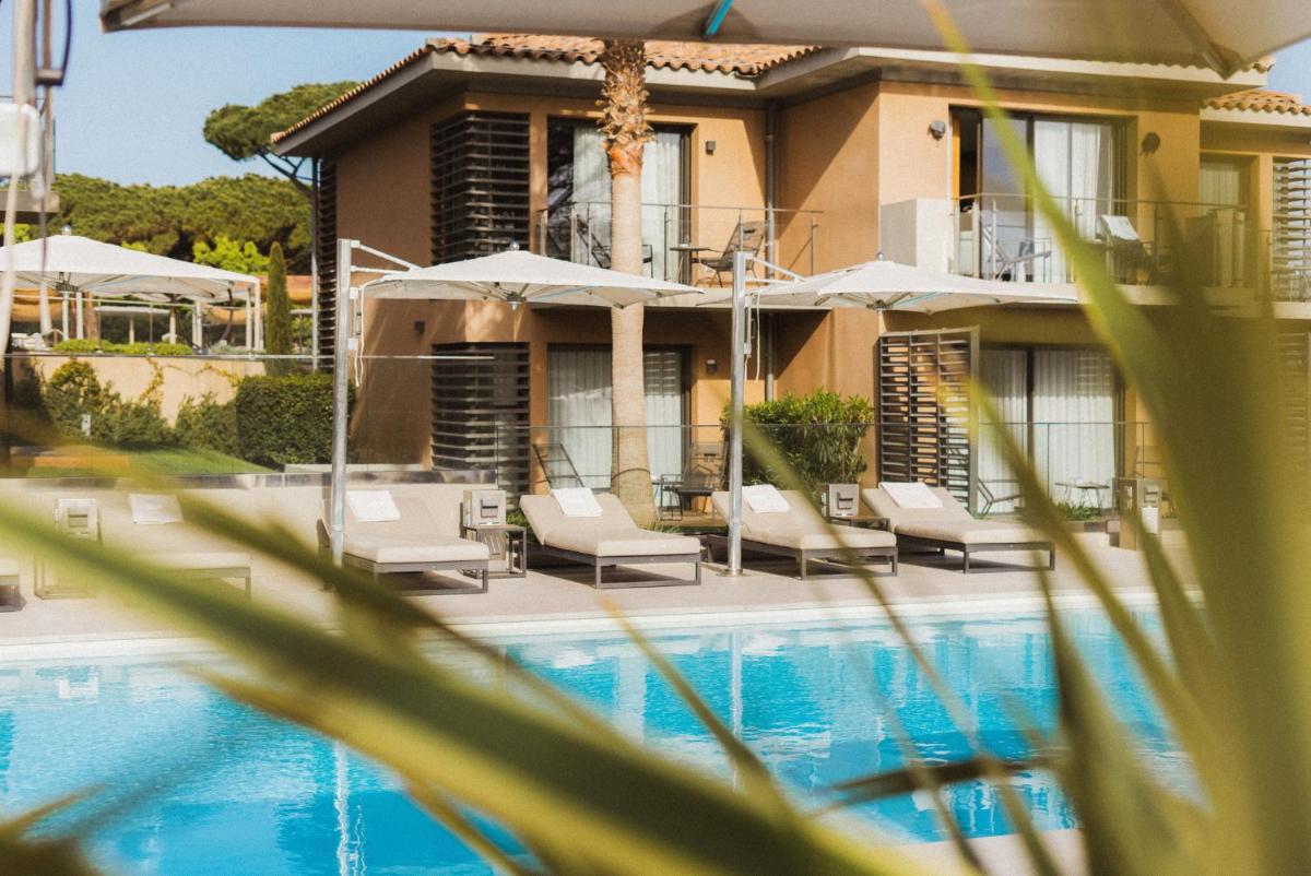 Piscine de l'établissement Kube Saint-Tropez ou située à proximité