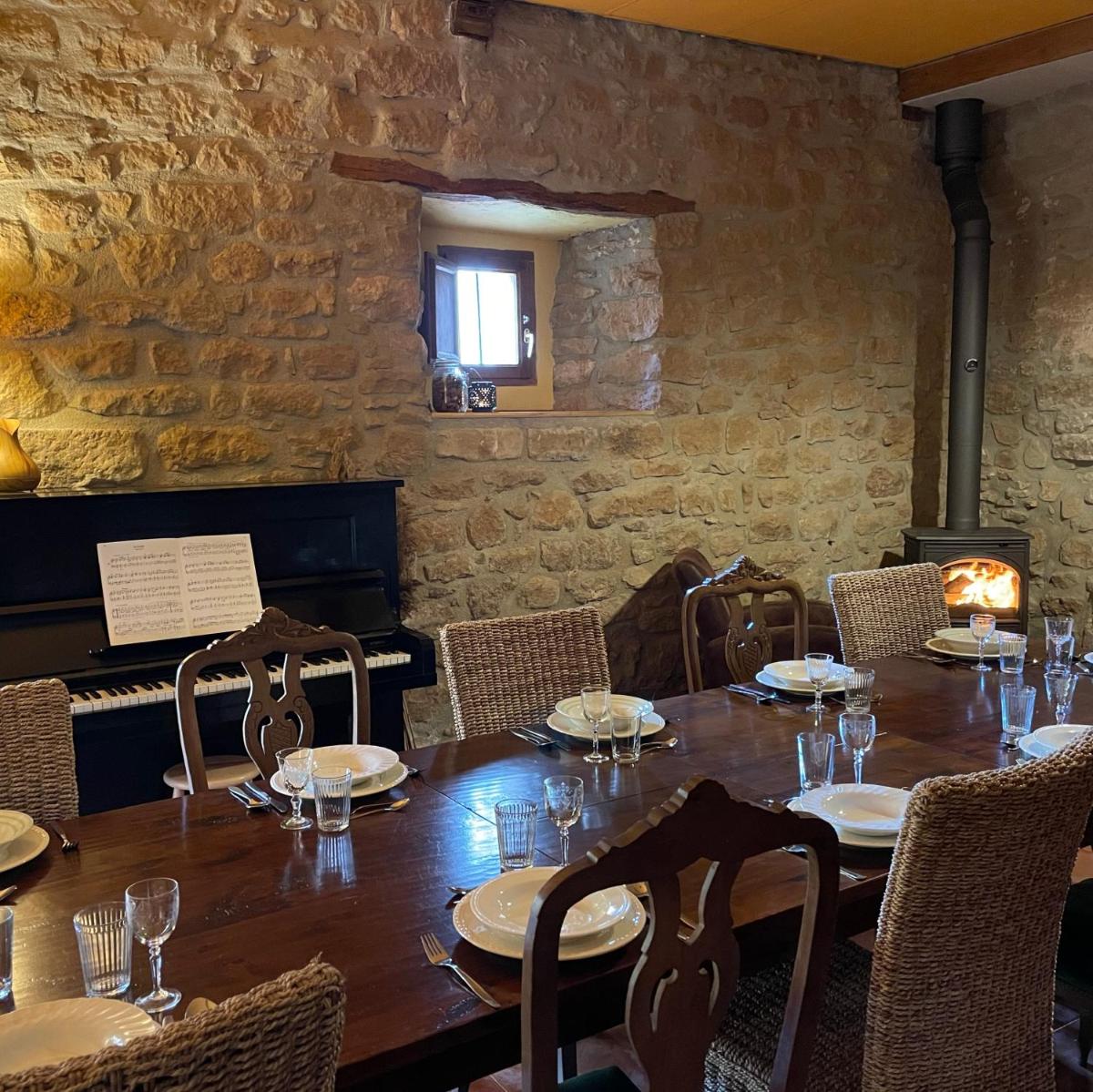 Casa Rural Montedeio - Housity
