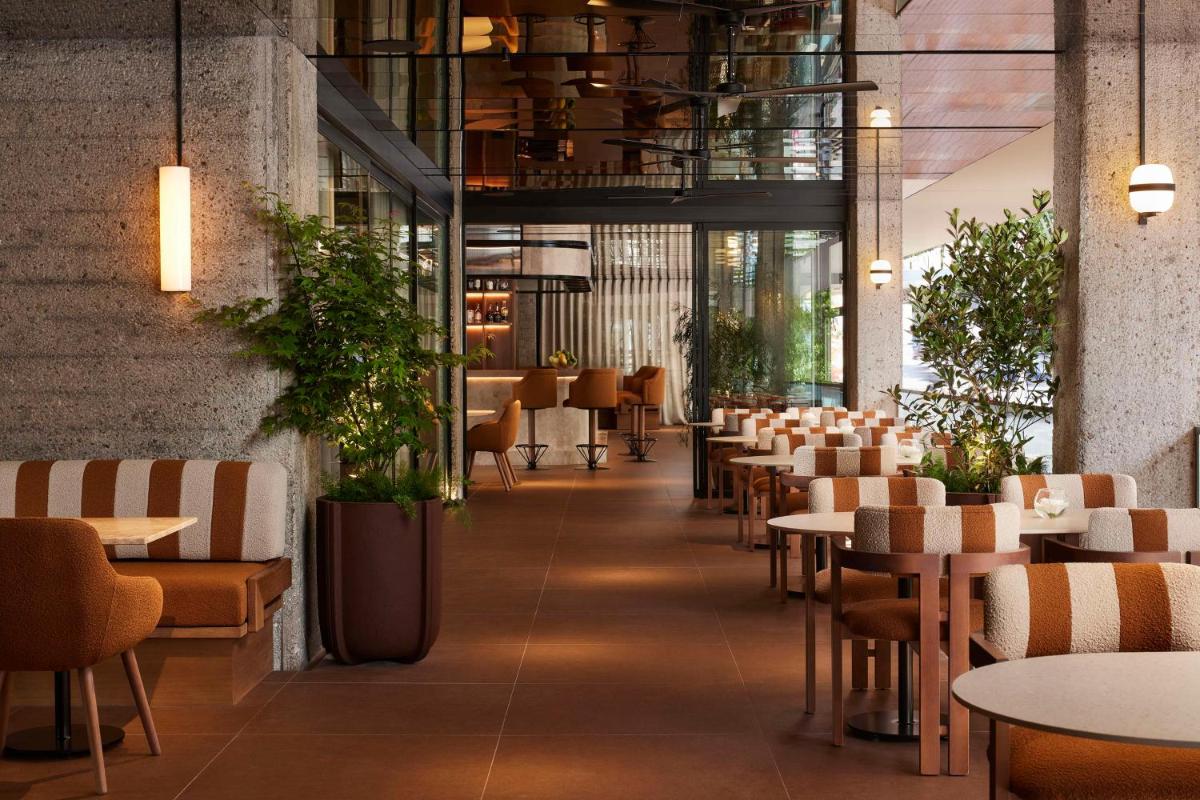 Zona de estar de NH Collection Madrid Eurobuilding
