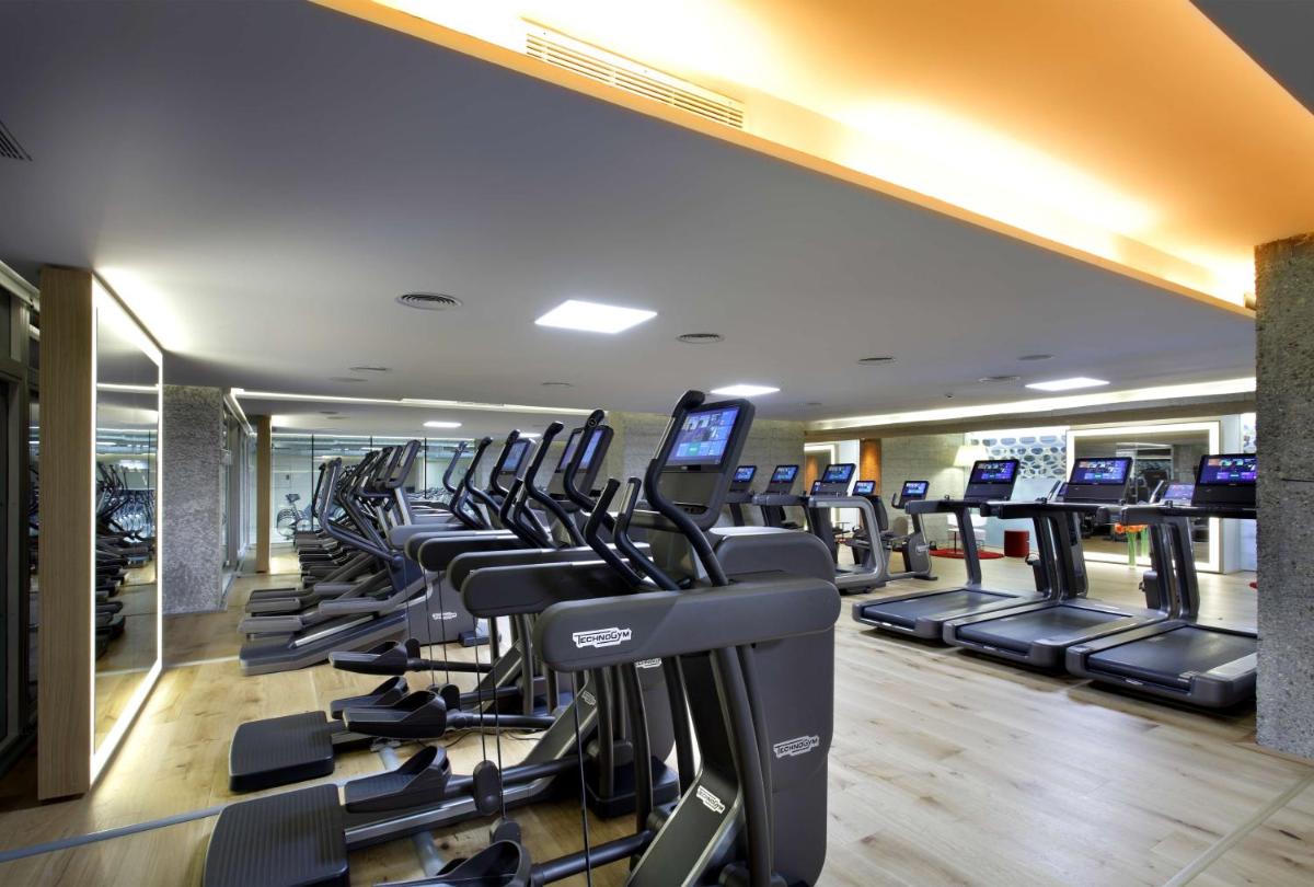 Gimnasio o instalaciones de fitness de NH Collection Madrid Eurobuilding