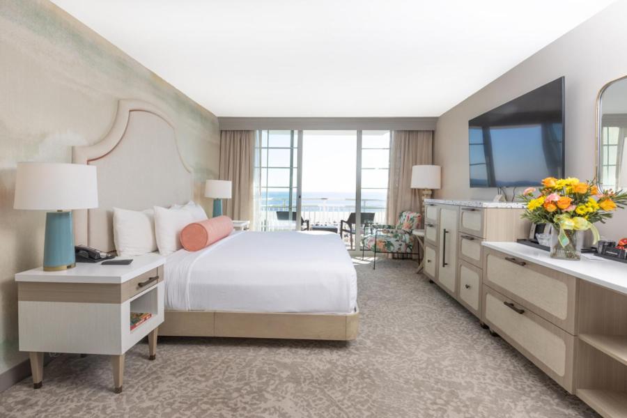 Ocean Club Hotel - Housity