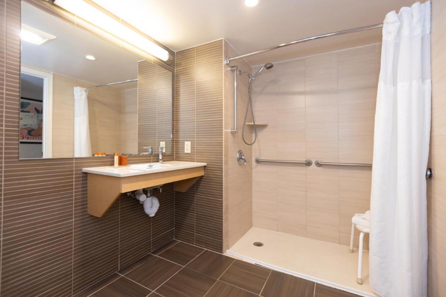 Ocean Club Hotel - Housity
