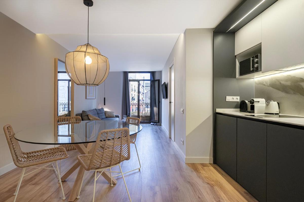 Happy Apartments - Housity