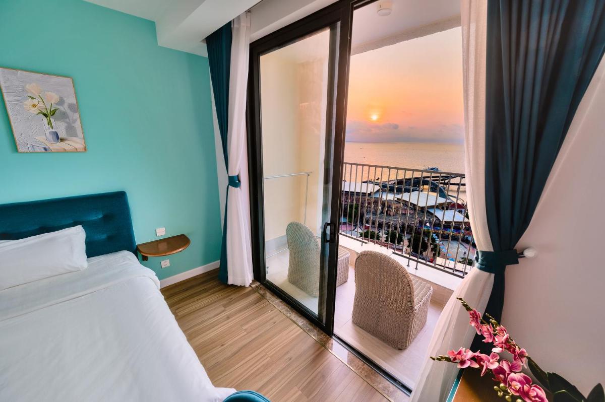 La isla Apartments & Villas - Sea View & Fireworks Phu Quoc - Housity