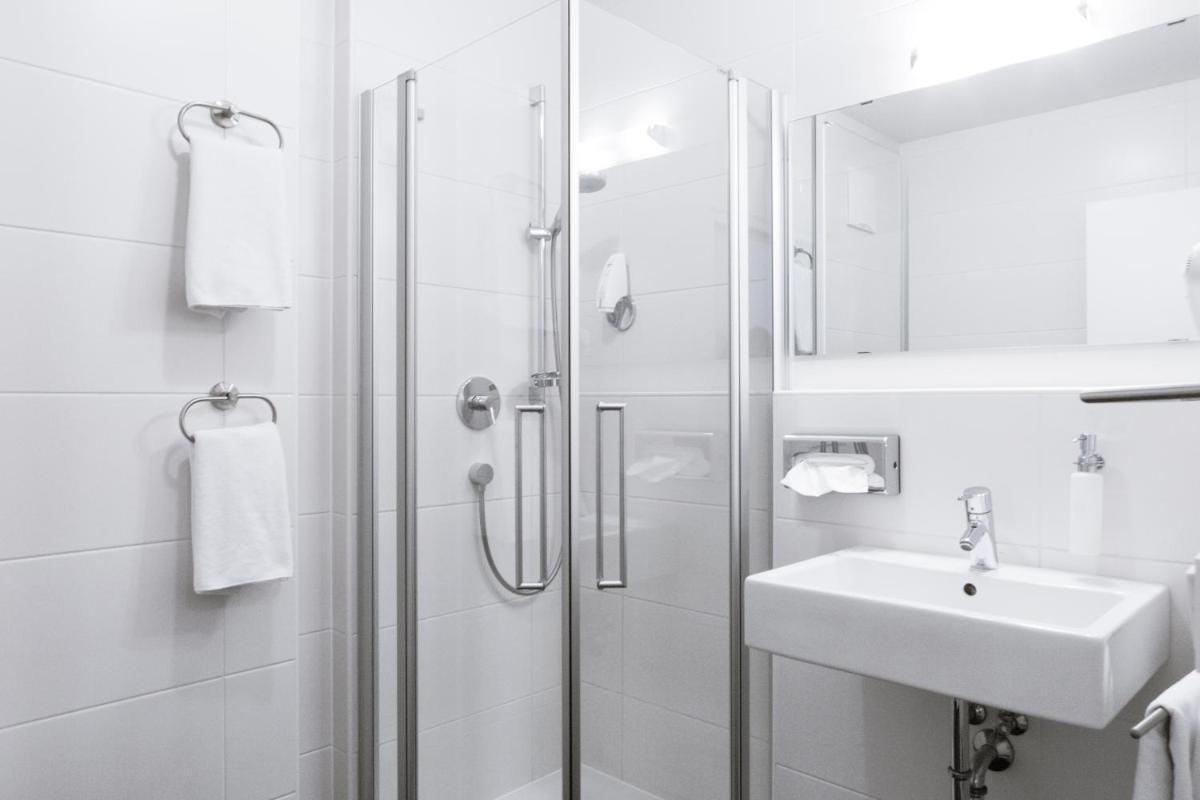 Hotel Kapeller Innsbruck - Housity