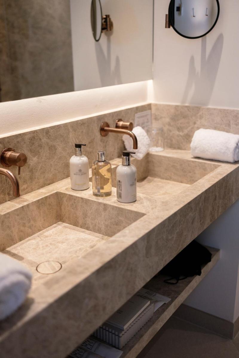 Un baño de Hotel Boutique Sidonia